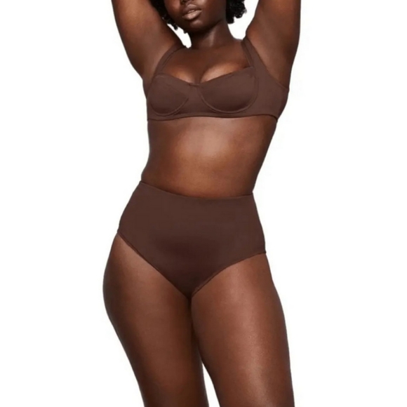 SKIMS Shaping Swim Unlined Underwire Bikini Top Womens 4X - Picture 3 of 5